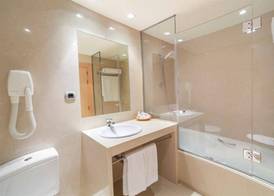 Hotel Reston Valdemoro 4