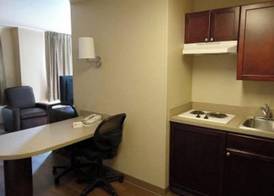 Candlewood Suites Houston Space Center - Webster 3