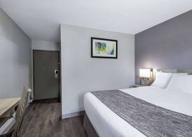 Microtel Inn by Wyndham Spartanburg Duncan 5