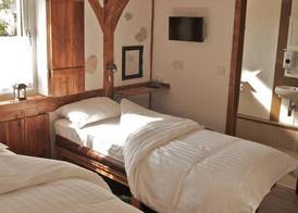 Birchwood Guest Lodge 3