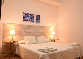 Ally's Bed&Breakfast, 5