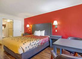 Econo Lodge Moreno Valley 5