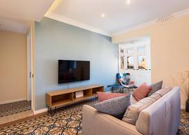 Luxury 2BR Valletta Apartment - Square Sea View 2