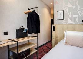 Republik Hotel 5