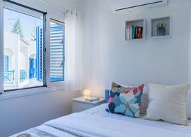 Seacret - 1-BR Apt With Pool in Pyla 4