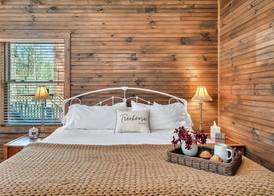 Rivers Edge Treehouses 3