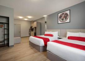 Ramada by Wyndham West Edmonton Hotel & Suites 4
