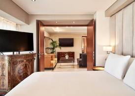 Bellevue On The Beach Suites 4
