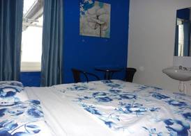 Adelaide Travellers Inn Backpackers Hostel 3