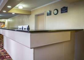 Rodeway Inn & Suites Plymouth Hwy 64 2