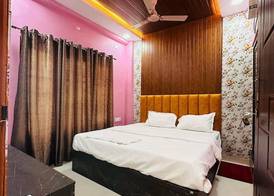 Hotel Airport Suites 5