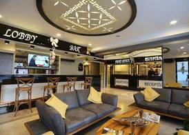 Life Corner Hotel 4