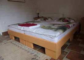Apartments and rooms Brunko 4