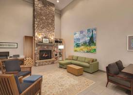 Country Inn & Suites by Radisson, Boone, NC 2