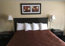 Whitney Inn & Suites 2