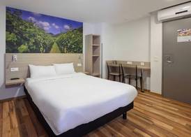 B&B HOTEL Bollène 4