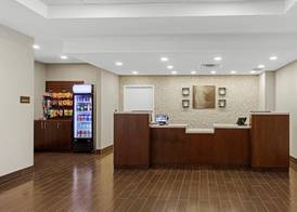 Comfort Inn & Suites 4