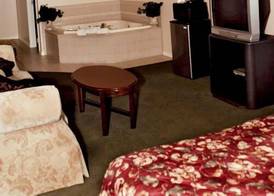 Colonie inn and Suites 3