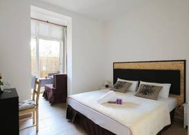 Hostal Balkonis 5