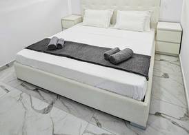 Urban Comfort Apartment 2