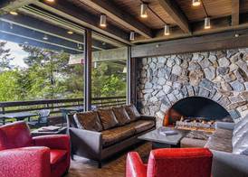 Glacier Bay Lodge 2