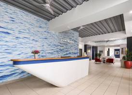 Commodore Suites, SureStay Collection by Best Western 2