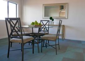 La Jolla Cove Suites 3