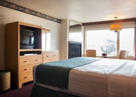 Hi Tide Oceanfront Inn 2