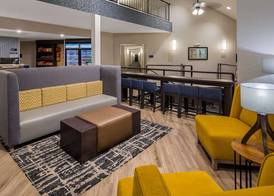Best Western Hampshire Inn & Suites 2