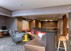 SpringHill Suites Grand Rapids North 3