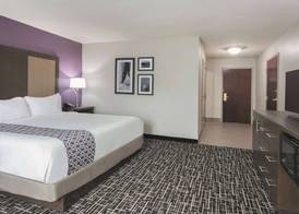La Quinta by Wyndham Covington 5