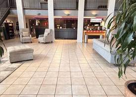 Mariposa Hotel 2