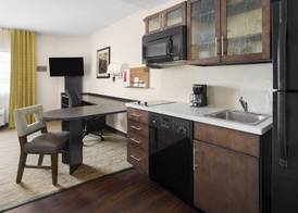Candlewood Suites NORFOLK AIRPORT by IHG 5