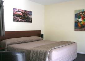 Sherborne Motor Lodge 2