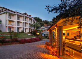 Morina Deluxe Hotel 2