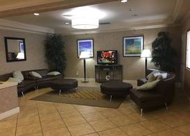 Candlewood Suites JOPLIN by IHG 3