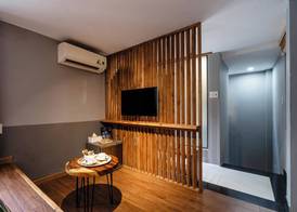 Mersey Central Saigon Apart'Hotel 4