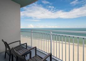 Courtyard by Marriott Myrtle Beach Oceanfront 5