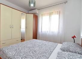Apartment 43 3