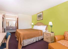 Travelodge by Wyndham Cordele 3