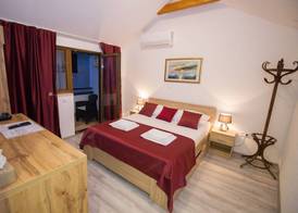 "VILLA DENY" Boutique HOTEL - with FREE PARKING 5