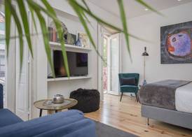 Liiiving in Porto - Cozy & Chic Downtown 4