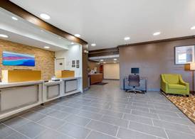Comfort Inn & Suites Michigan City South 3