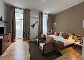 Lisbon Heart 5