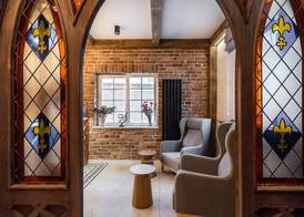 Gotyk House 2