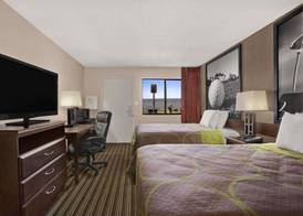 Stay Inn & Suites 4