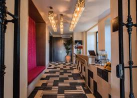 Suites Murillo Plaza Sta. Cruz 2