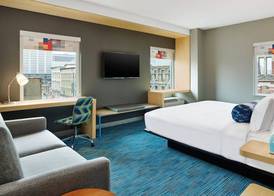 Aloft by Marriott Louisville Downtown 5