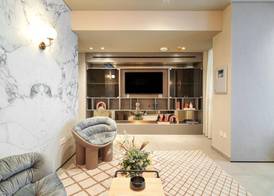 LIV Mackenzie Beach Suites Larnaca 5