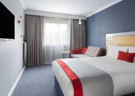 Holiday Inn Express LONDON - PARK ROYAL by IHG 5